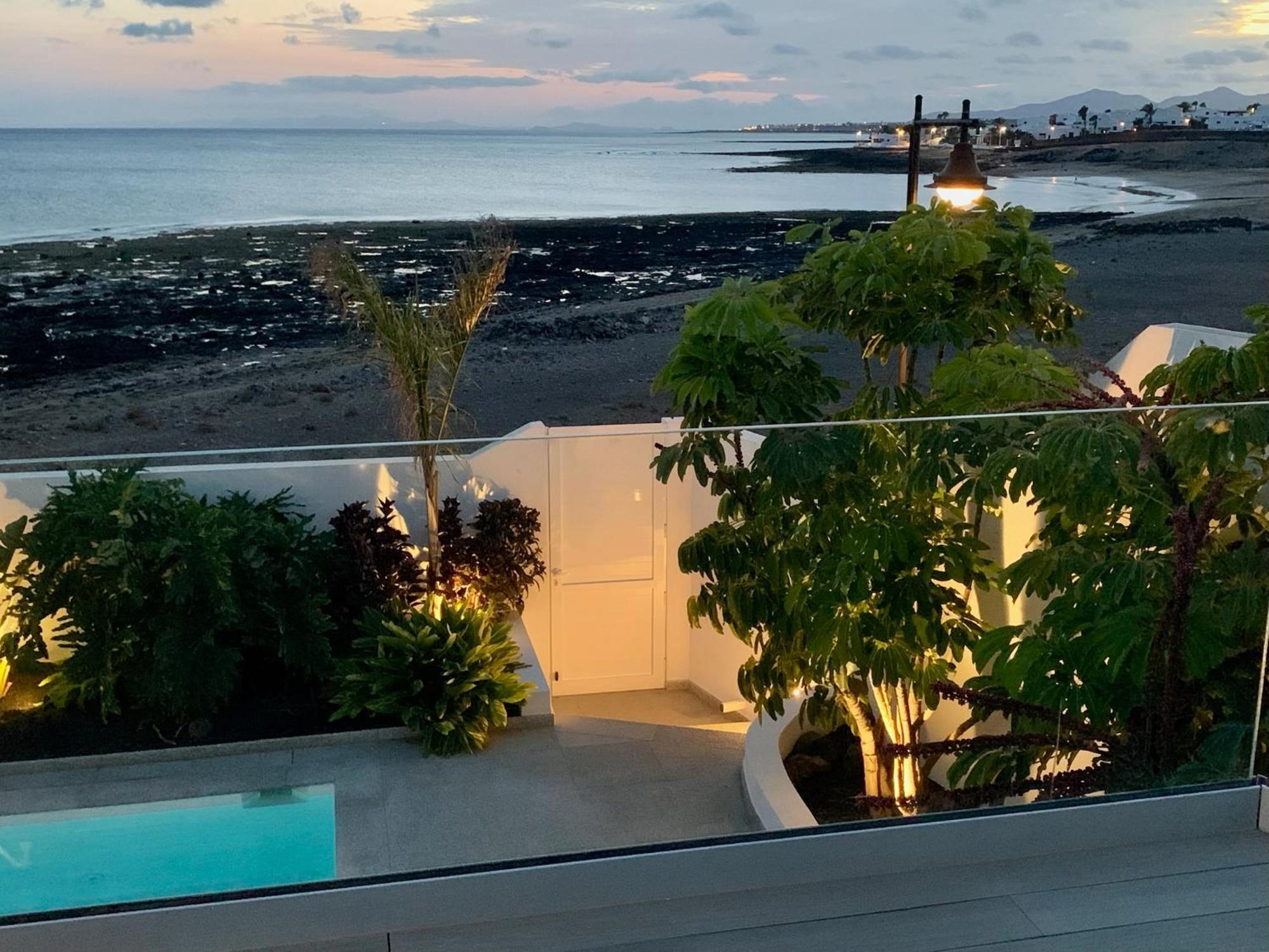 Villa Del Mar Lanzarote - Luxury Beachhouse Arrecife  Buitenkant foto